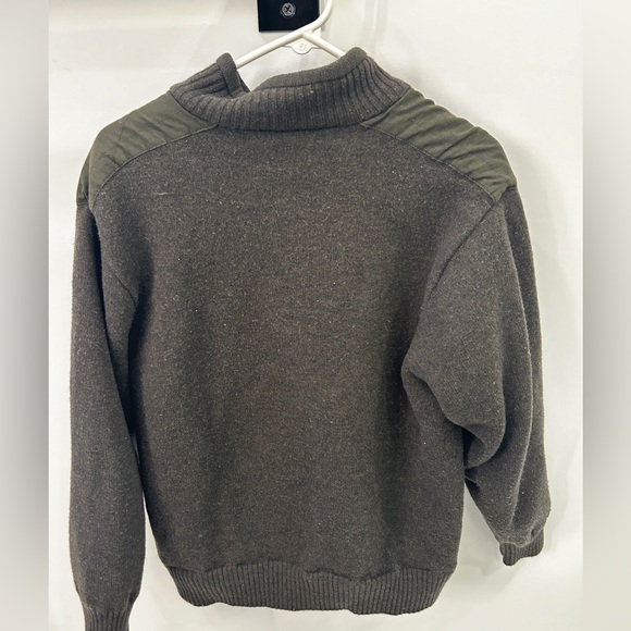 Orvis Ultimate Foul Lined olive Green Weather Sweater - Picture 4 of 6